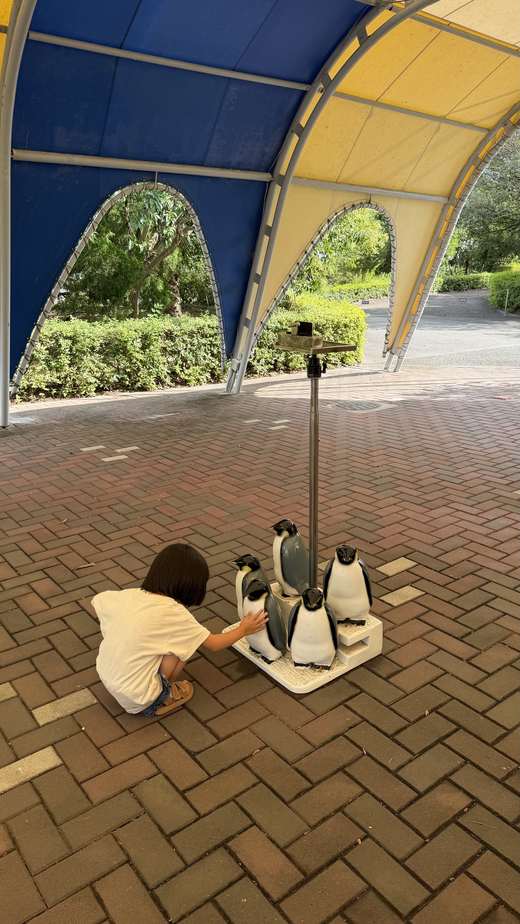 アドベンチャーワールドのペンギンのオブジェ